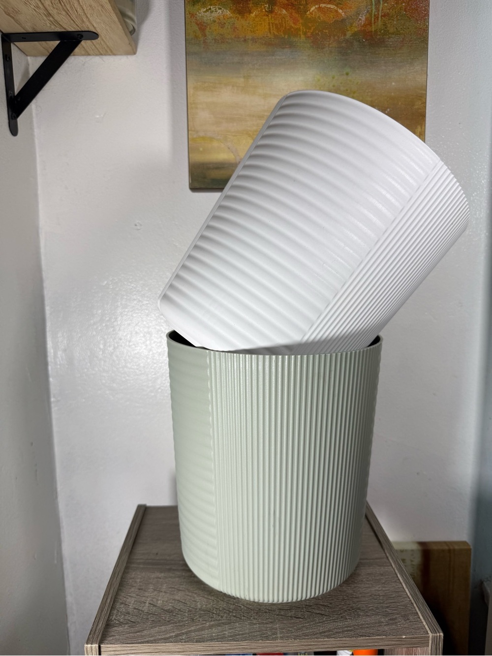 Ribbed planter pot set of 2 - White & Light Green